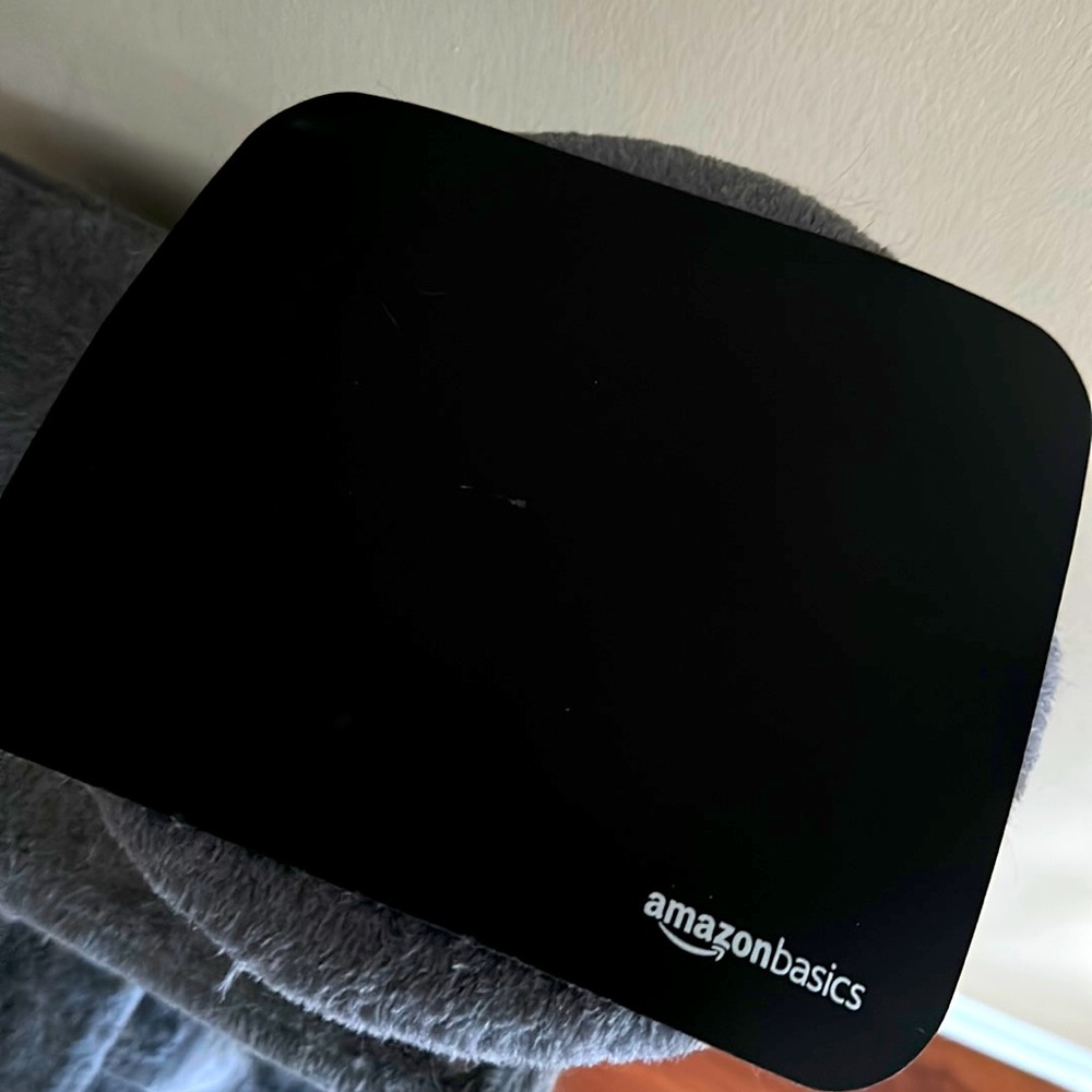 Amazon Basics office Gaming Computer Mouse Pad Cloth with rubberized base, Black - Picture 3 of 4
